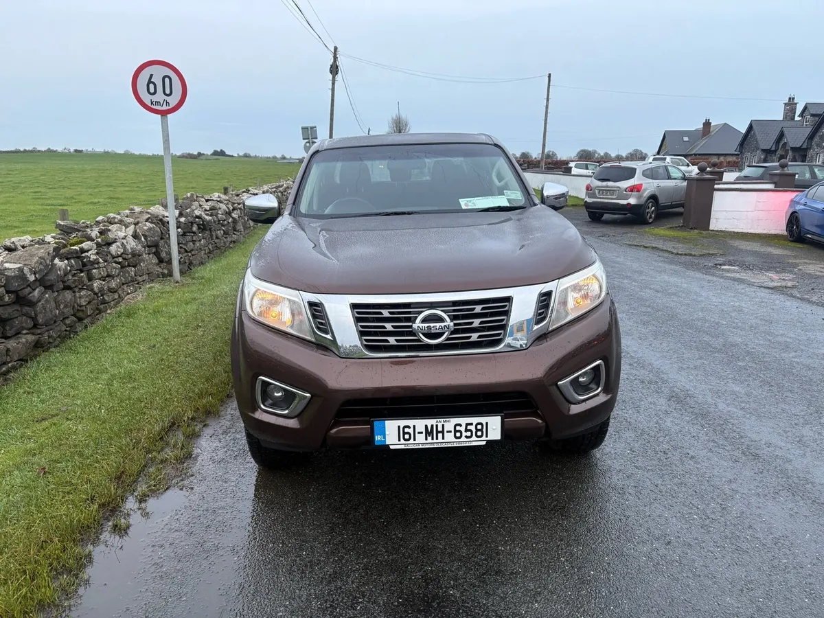 2016 Nissan navara - Image 2