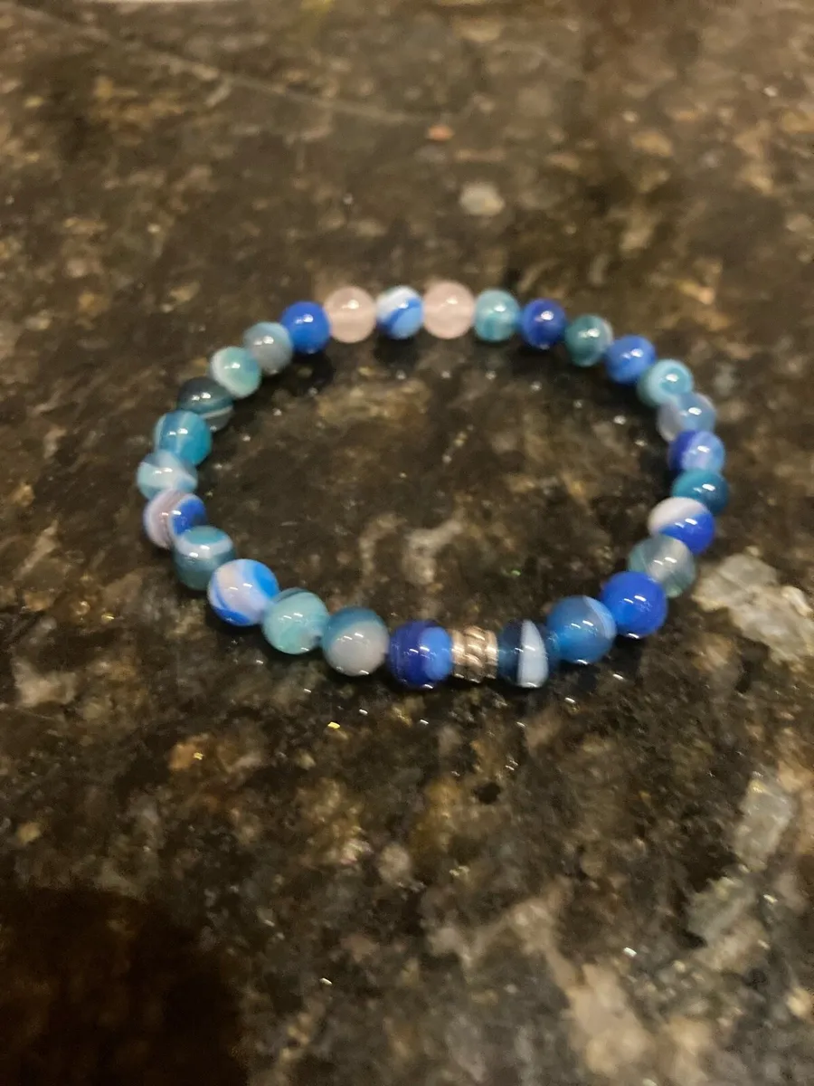 Blue agate stone with some rose quartz - Image 1