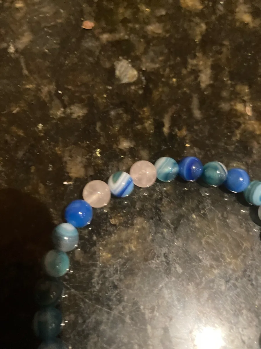 Blue agate stone with some rose quartz - Image 4