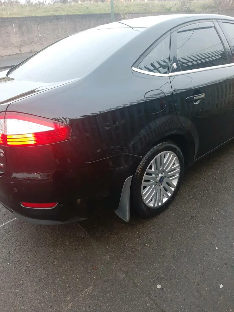 Ford mondeo 2008 ghis model 2.0 tdci - Image 2