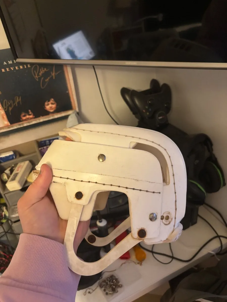 Oldstyle helmet - Image 1