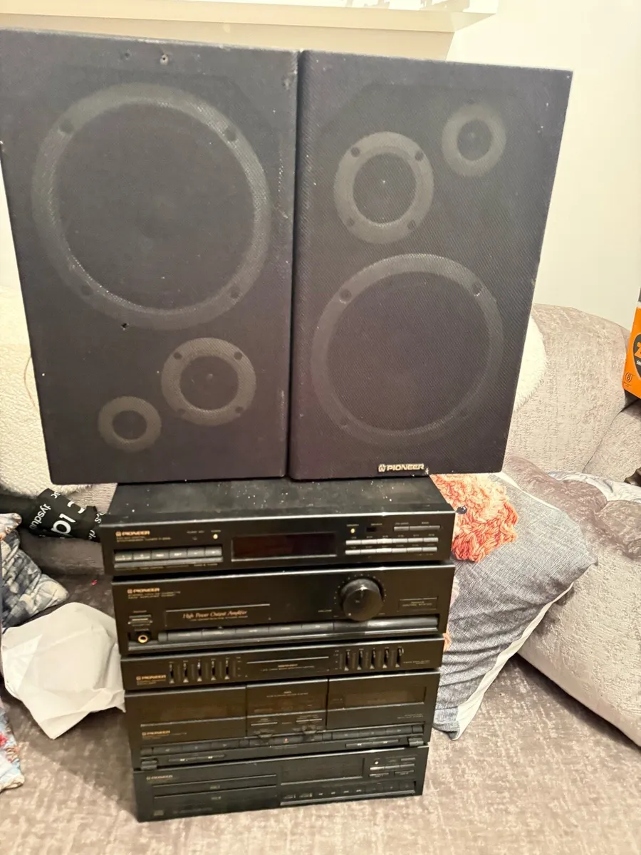 Pioneer Hi-Fi Separates system - Image 1