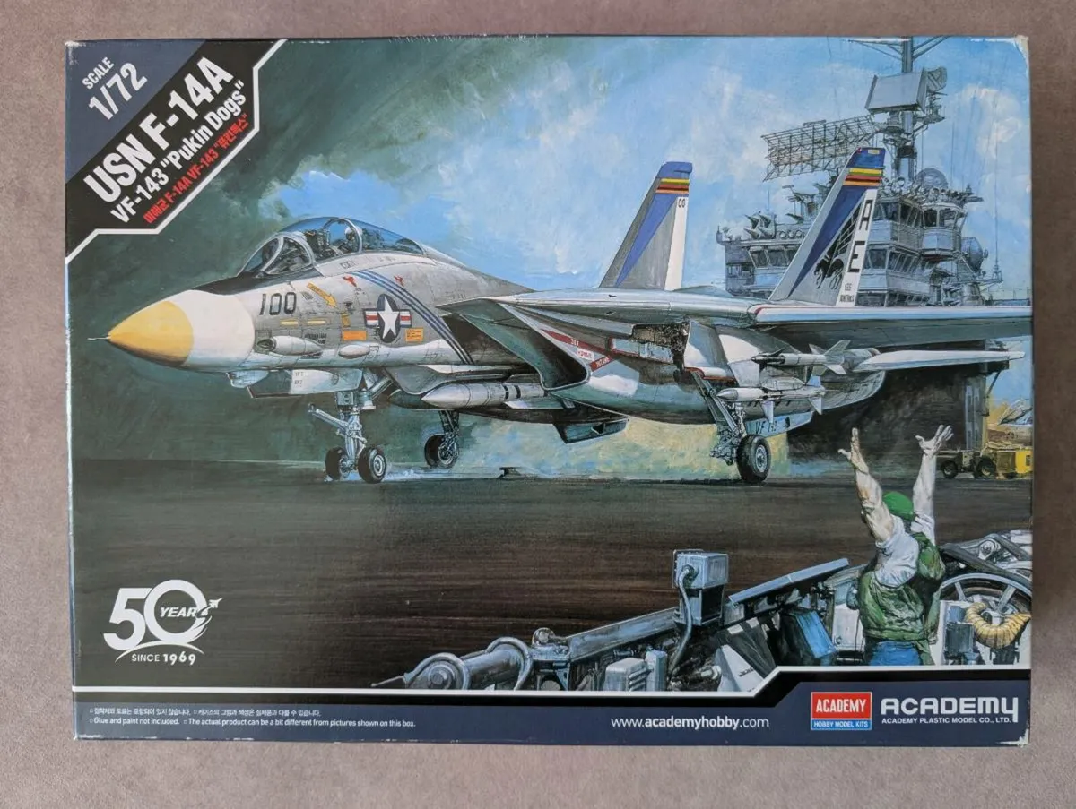 F-14 Tomcat 1:72 - Image 1