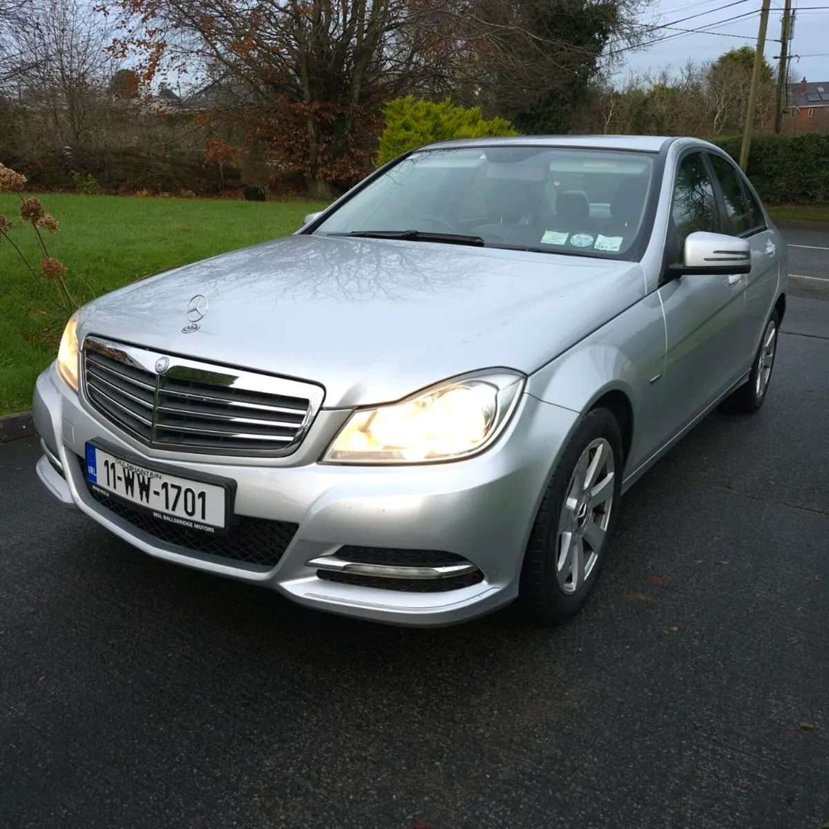 Mercedes C 200 tax & nct + service history - Image 1