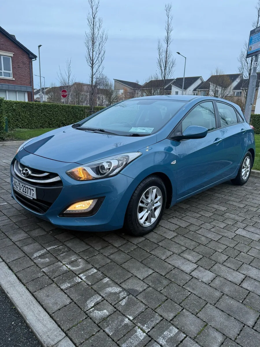 Hyundai i30 1.4 petrol Nct 11/26 Tax 12/25 - Image 3