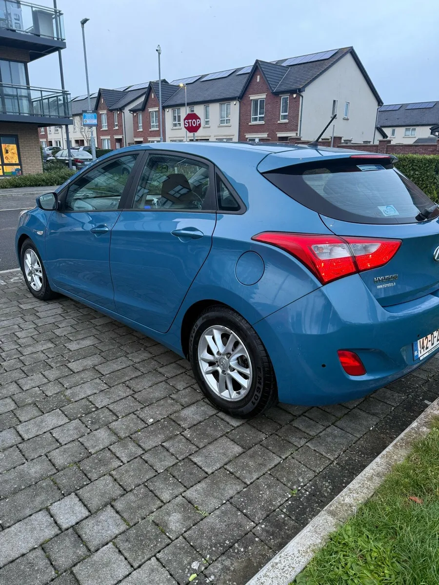 Hyundai i30 1.4 petrol Nct 11/26 Tax 12/25 - Image 4