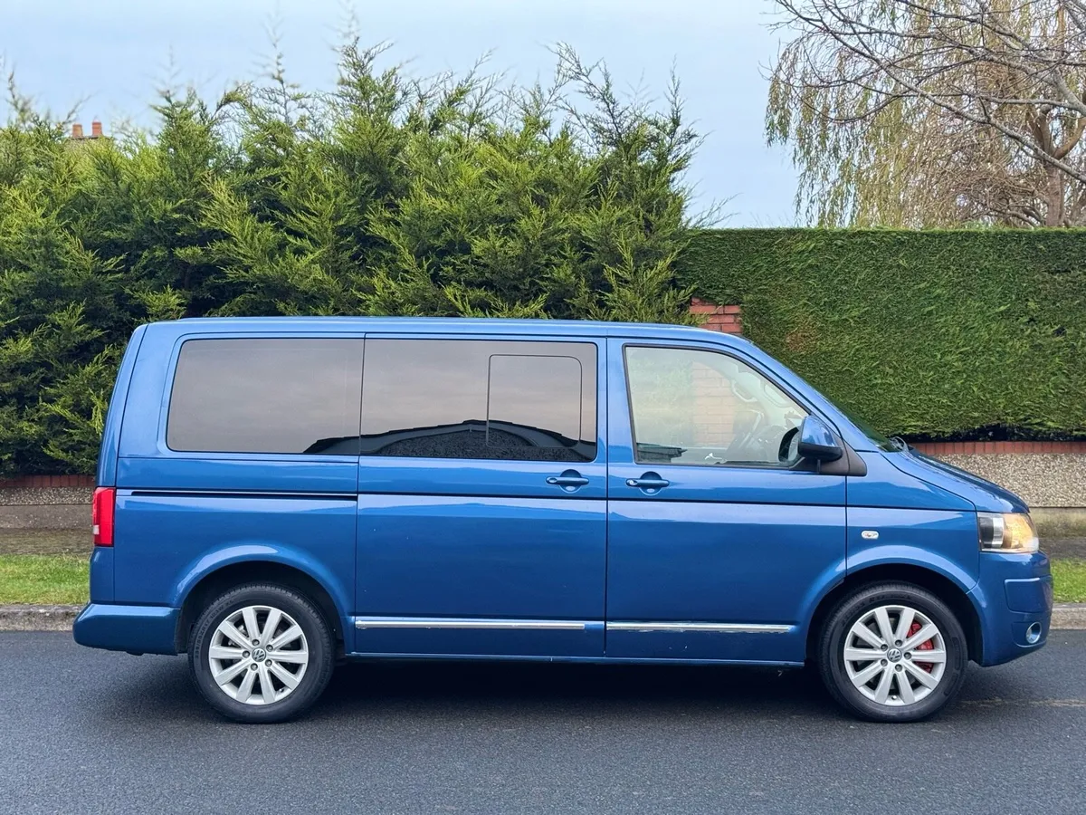 Volkswagen Caravelle - Image 2