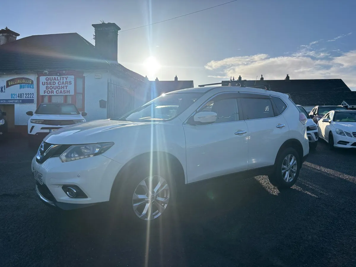 Nissan X-Trail 2016  7  SEATER  LOW  MILEAGE - Image 2