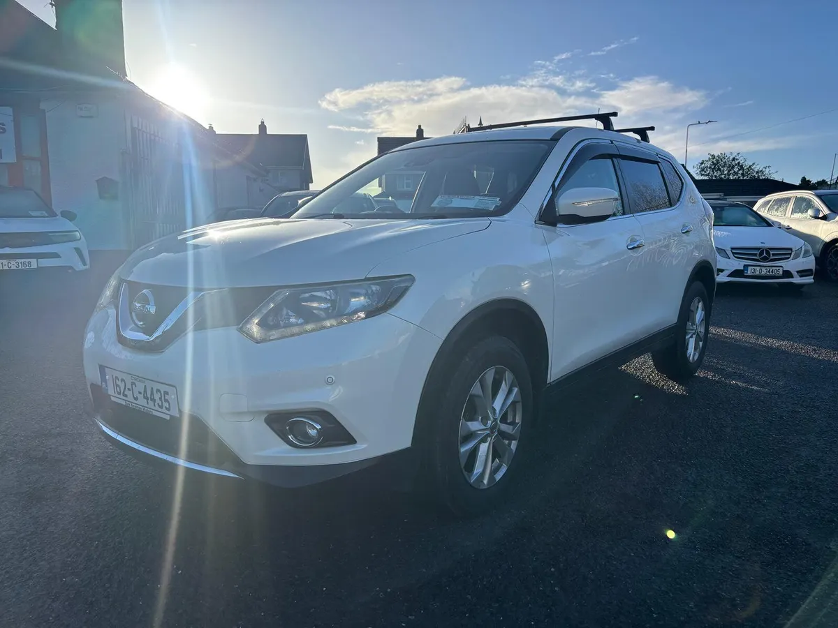 Nissan X-Trail 2016  7  SEATER  LOW  MILEAGE - Image 4