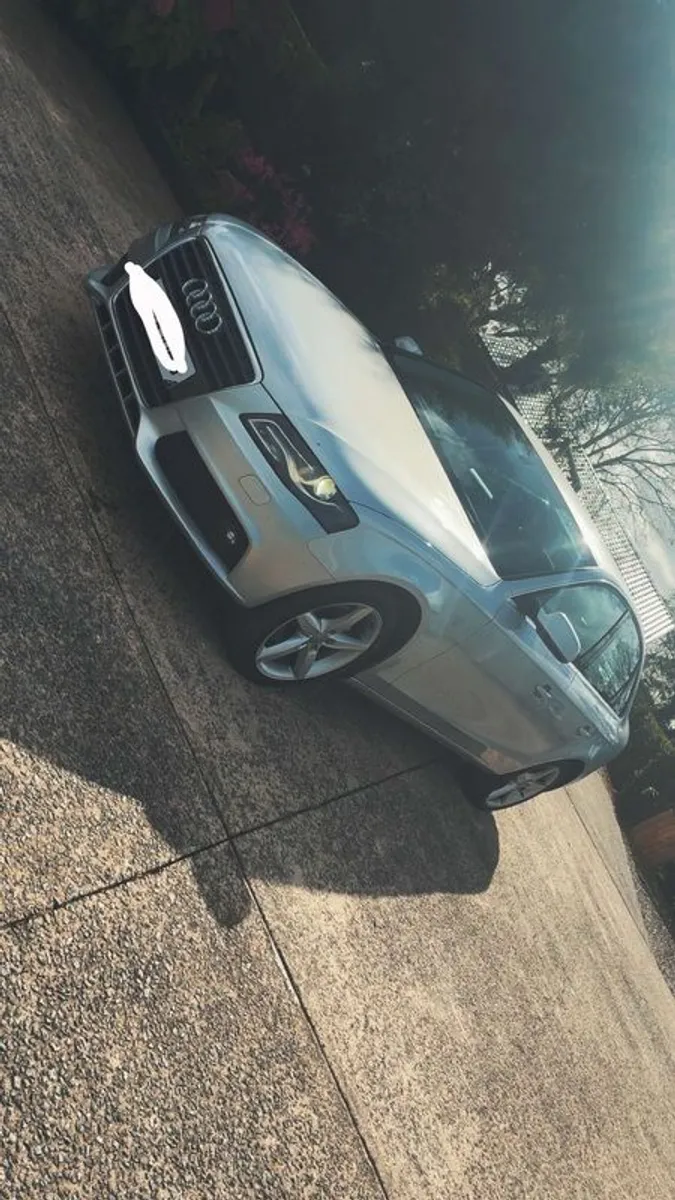 2010 Audi A4 - Image 1