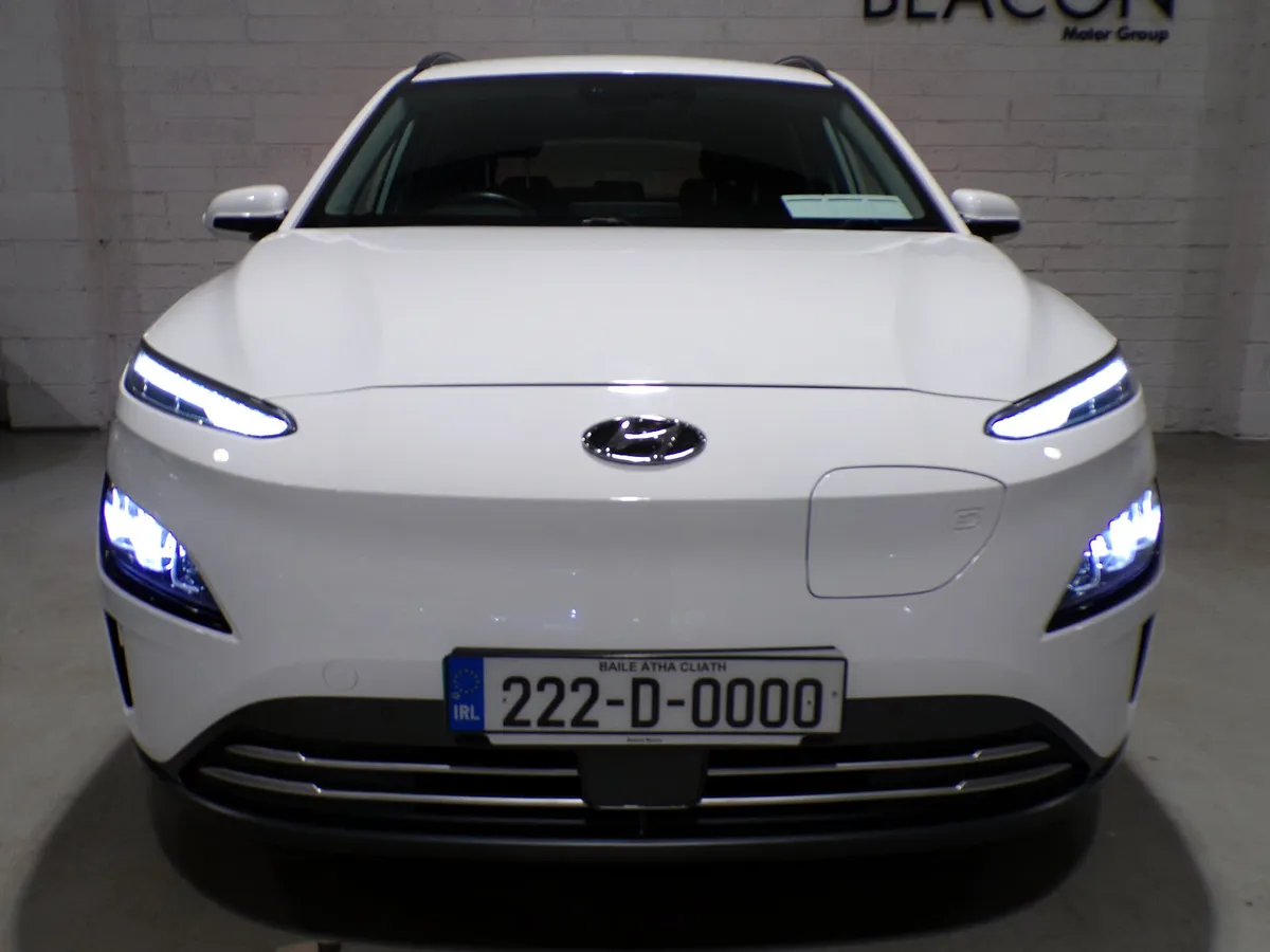 2022*64KWH HYUNDAI KONA PREMIUM EV*484KM RANGE*FUL - Image 4