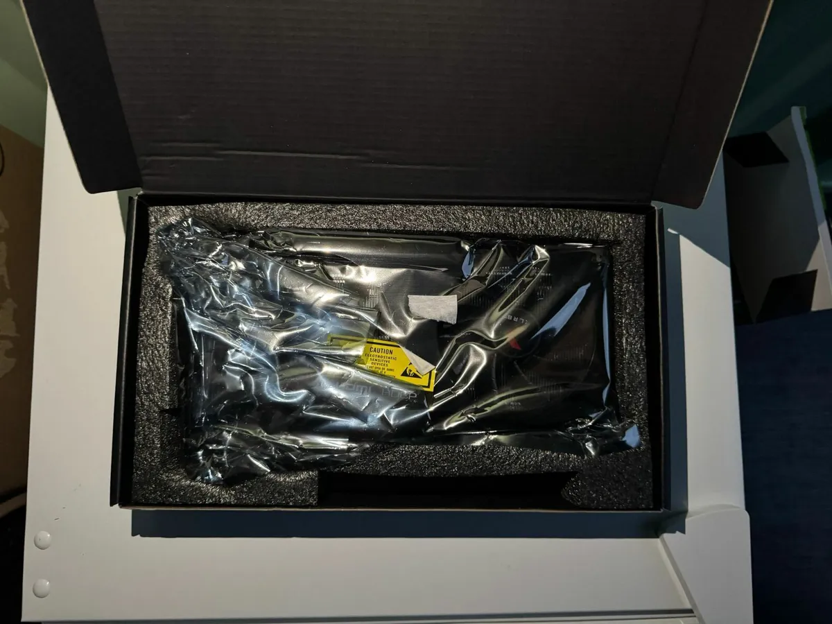 GEFORCE RTX 3060 TI graphics card GPU
8gb - Image 3