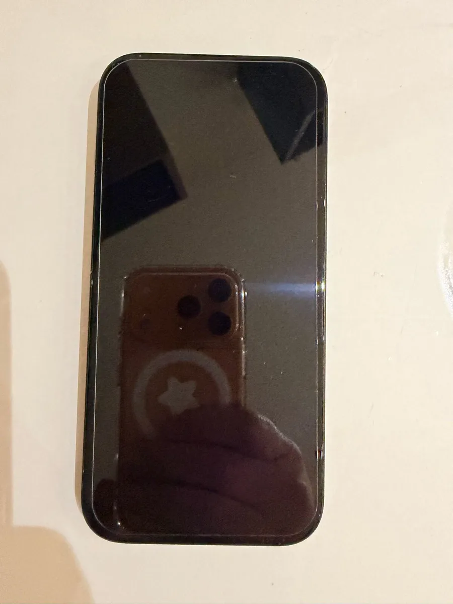 Apple iPhone 15 128GB Black - Image 3