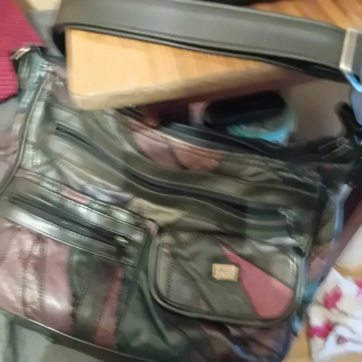 Real Leather handbag and Real Leather purse - Image 2