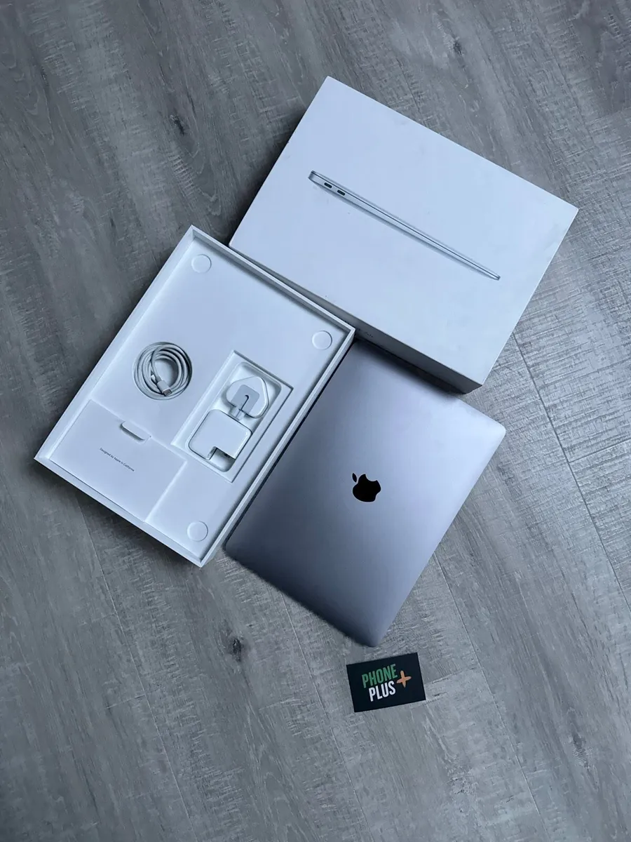 MacBook Air M1 13” 8GB 256GB 2020 | 100% Battery - Image 1
