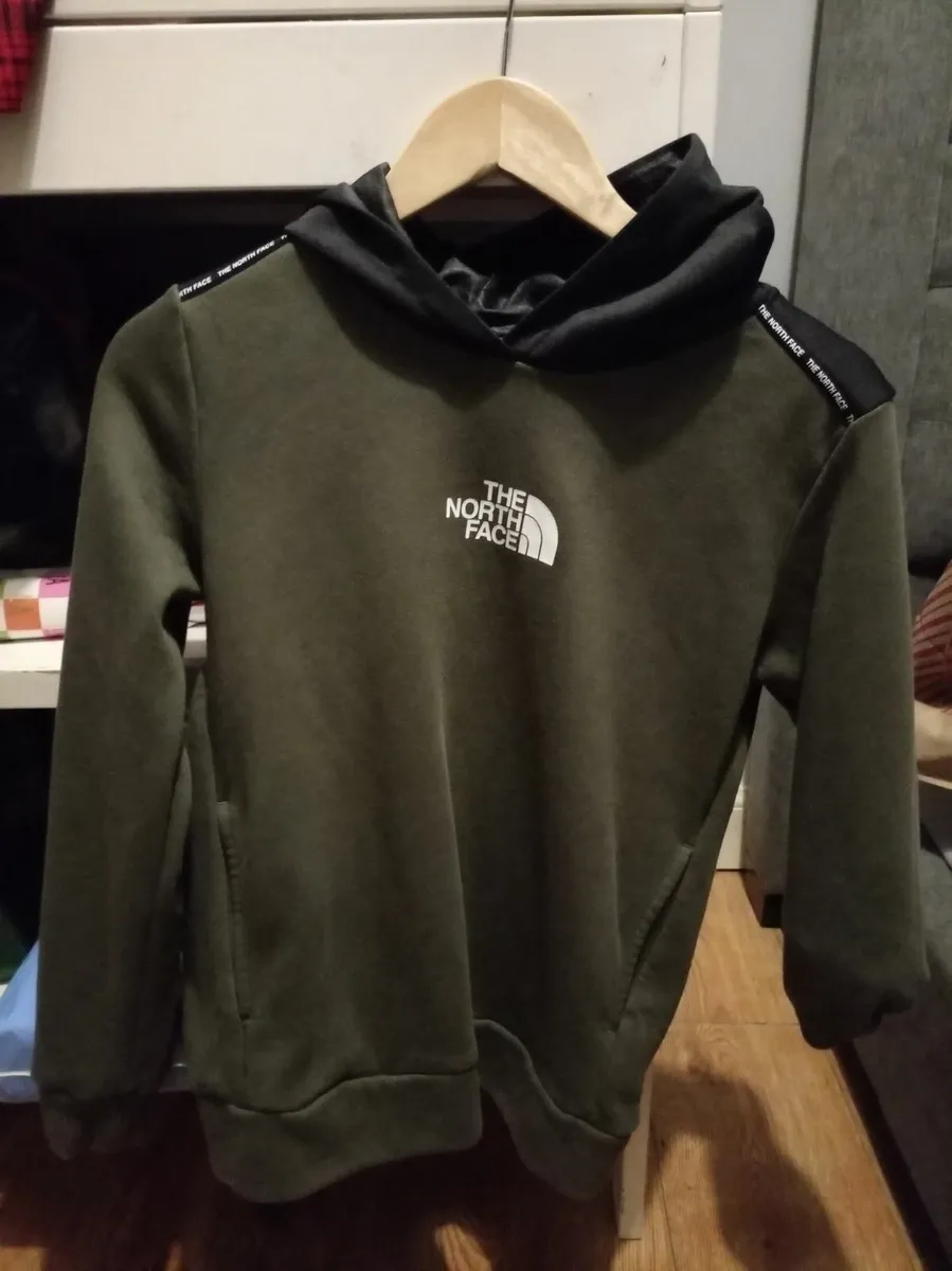 North face hoodie and jackets youth - Image 1