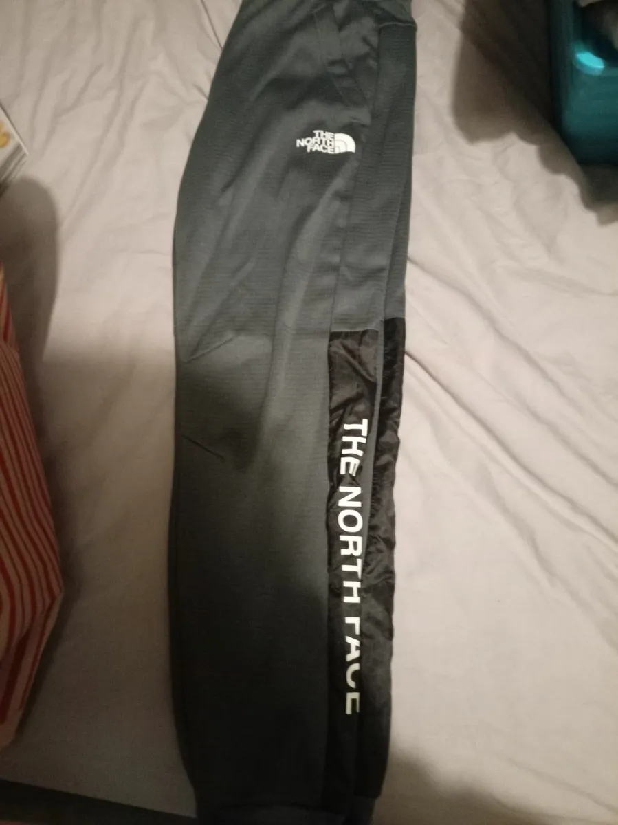 North face hoodie and jackets youth - Image 3