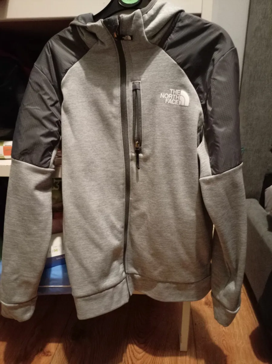 North face hoodie and jackets youth - Image 4