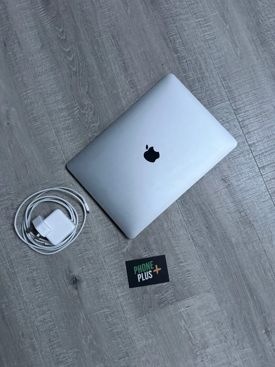 MacBook Air M1 13” 8GB 256GB 2020 | 97% Battery - Image 1