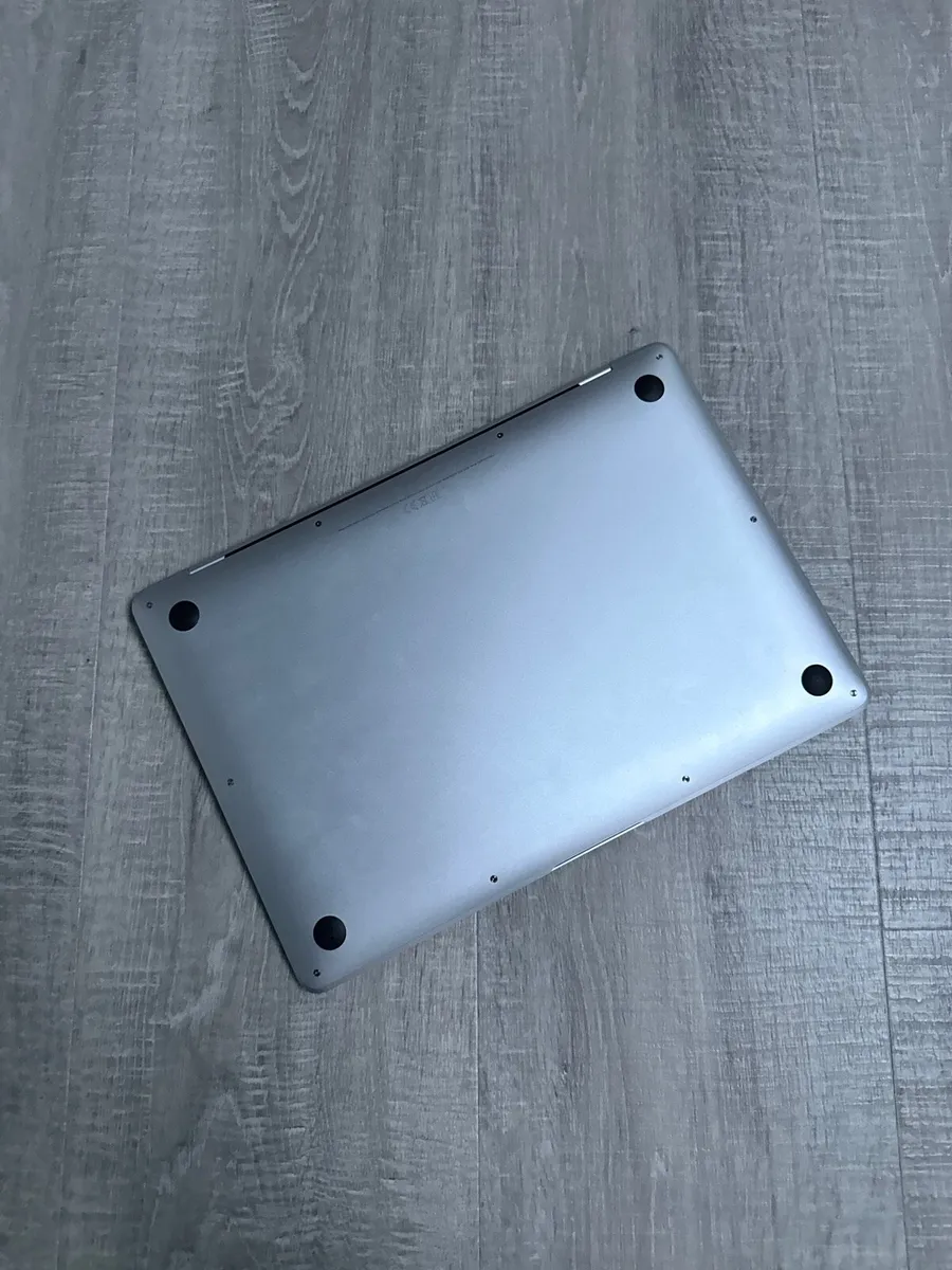 MacBook Air M1 13” 8GB 256GB 2020 | 97% Battery - Image 2