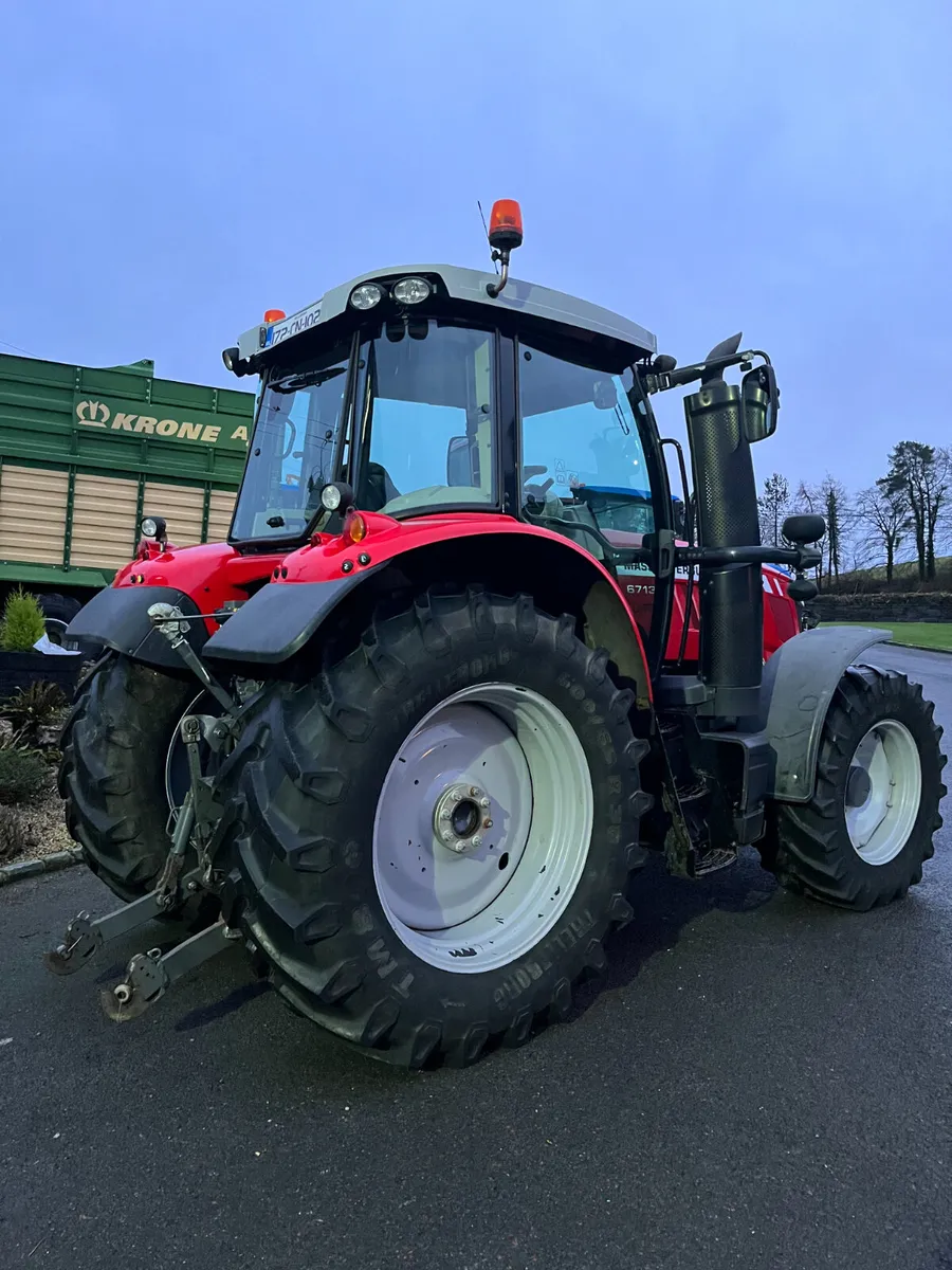 Massey Ferguson 6713S ( 2017 ) - Image 3