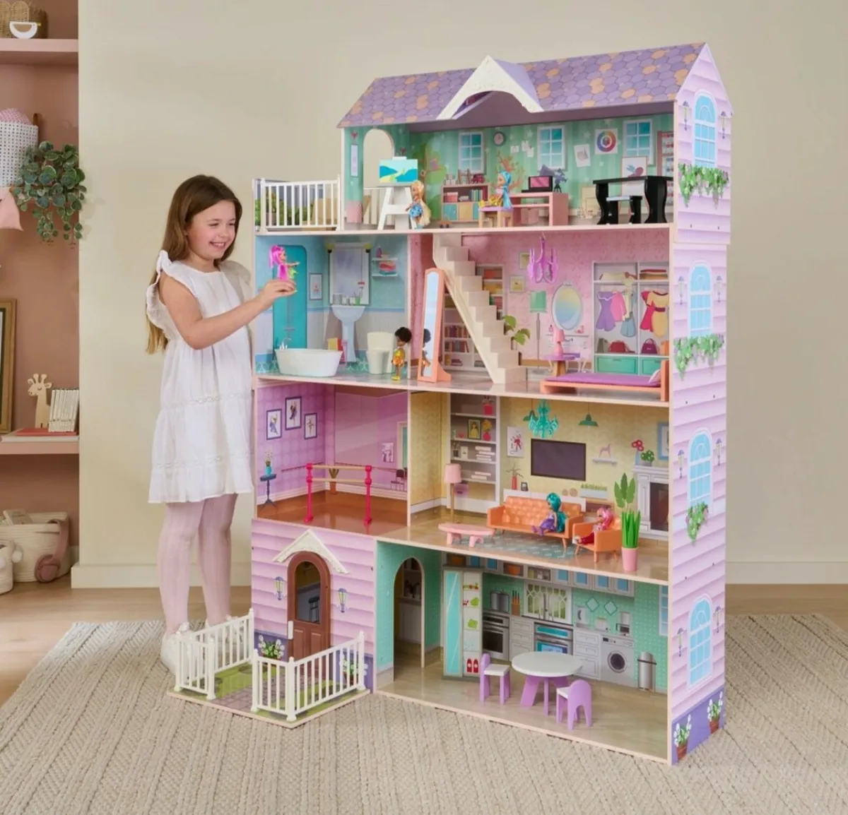 Dolls house - Image 1