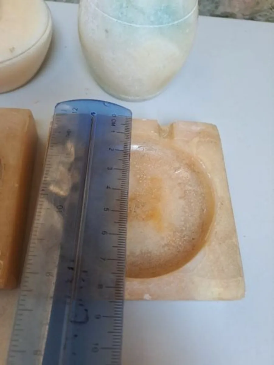 4 Marble items - Image 4