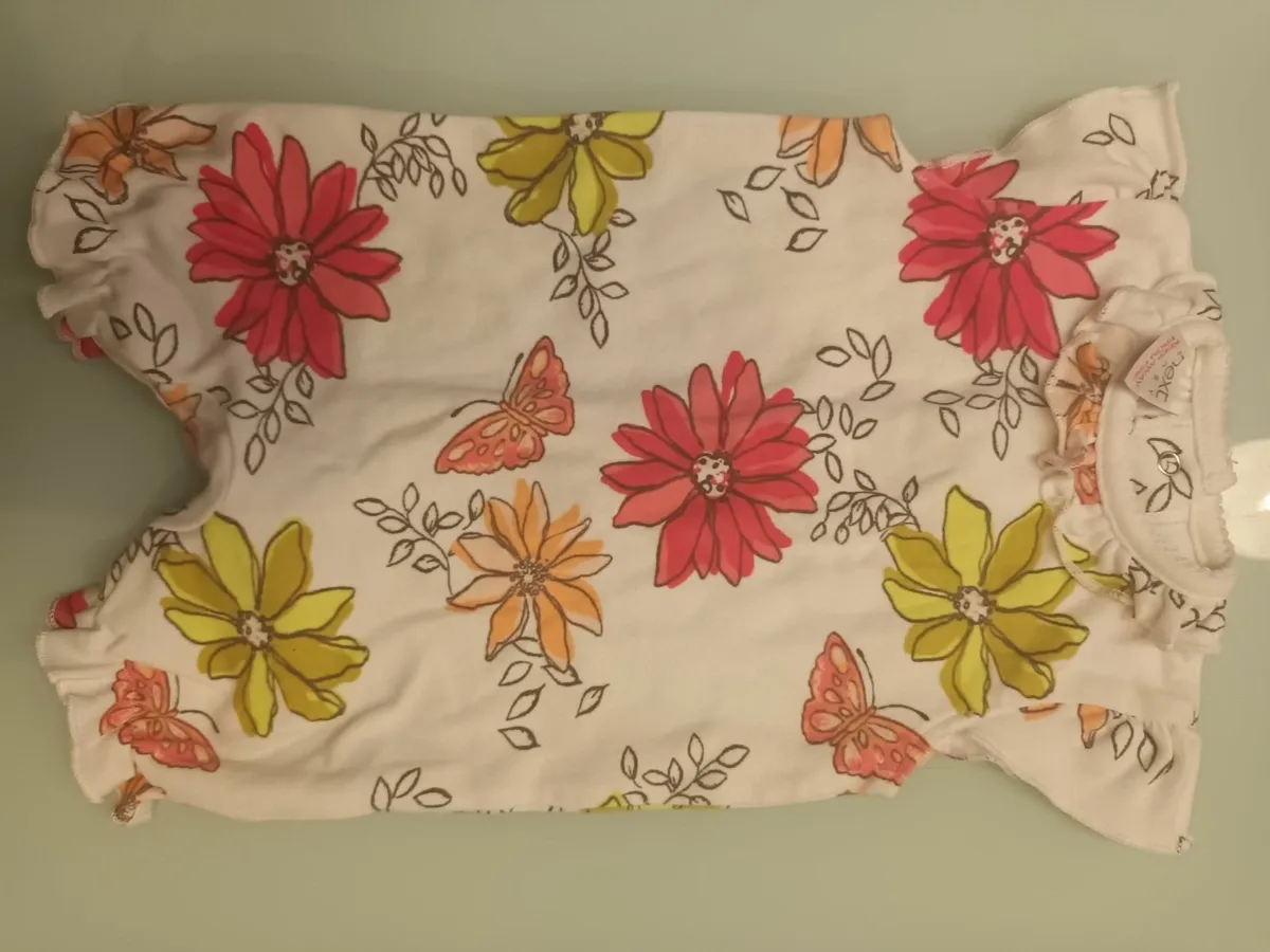 Baby girl clothes - Image 2