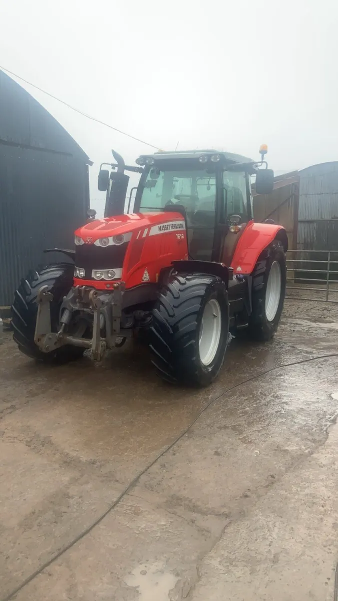 Massey 7618 - Image 2