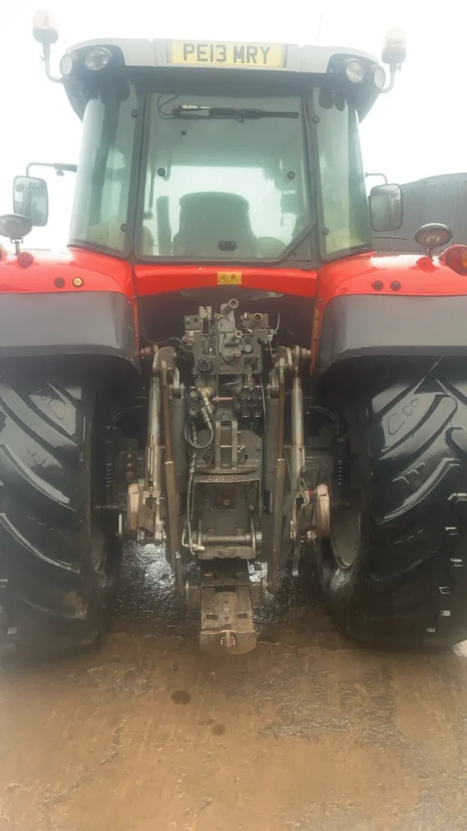 Massey 7618 - Image 3