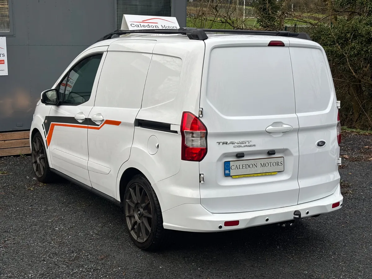 FORD TRANSIT COURIER-NEW CVRT&TAX - Image 3