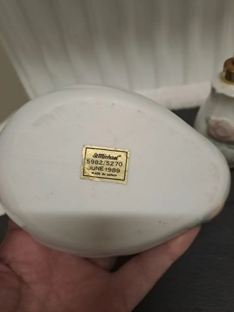 1988 St Michael perfume and trinket dish - Image 4