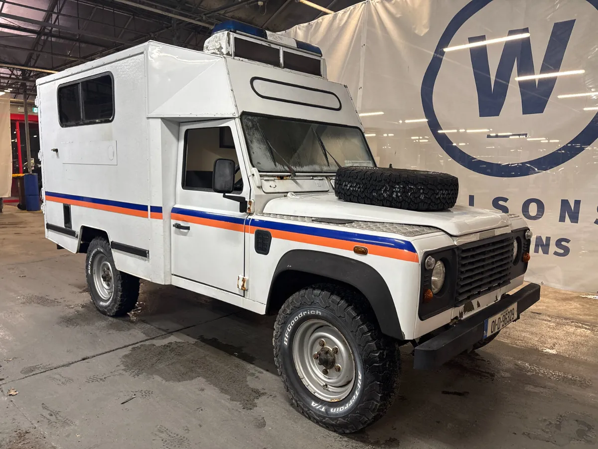 Land Rover Defender 2001 For Auction!! - Image 2