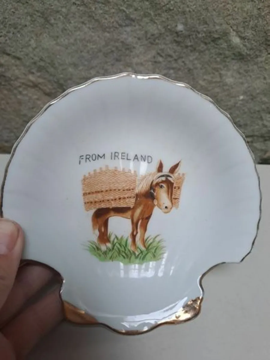 Vintage From Ireland trinket dish - Image 1