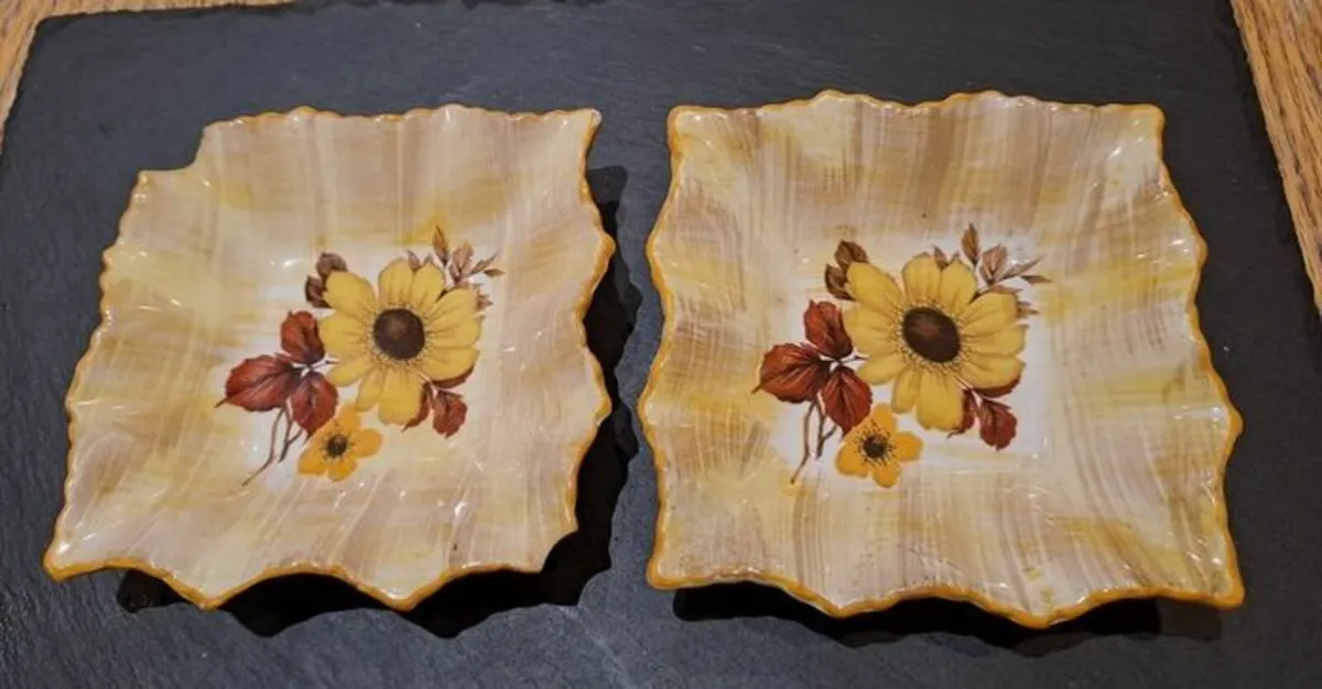 Vintage Old Foley trinket dish James Kent - Image 1