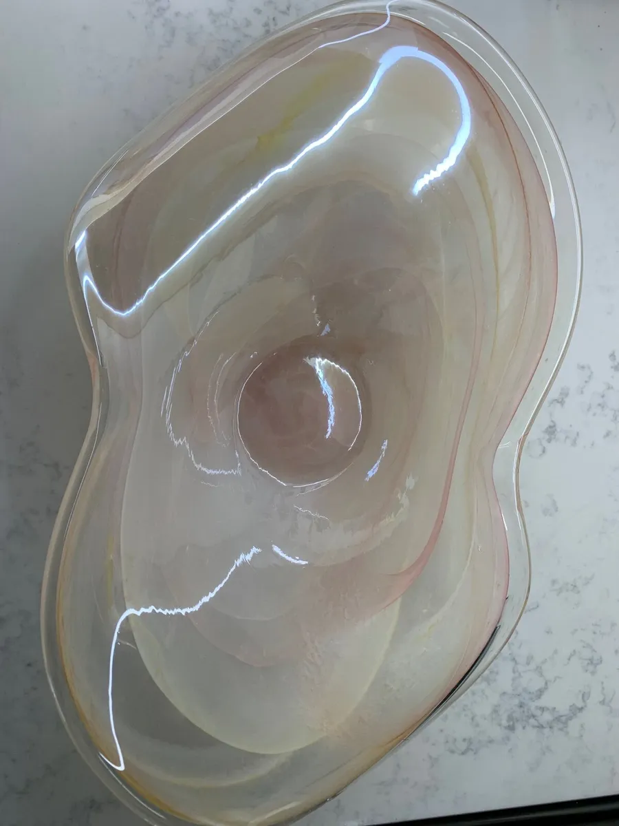 Beautiful Blown glass bowl - Image 3