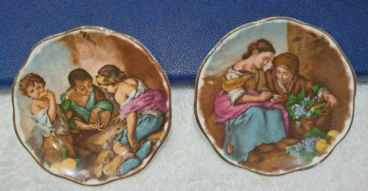 Vintage mini trinket plates - Image 1