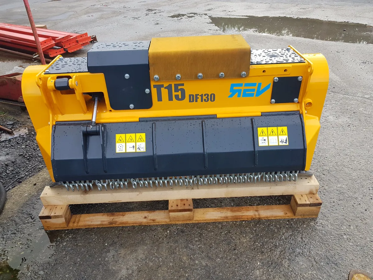 Mulcher for 12 ton to 20 ton digger - Image 1