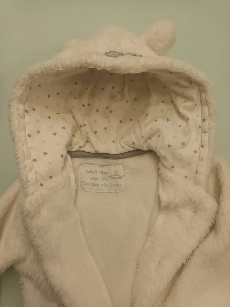 Baby girl coat 3-6 months - Image 1