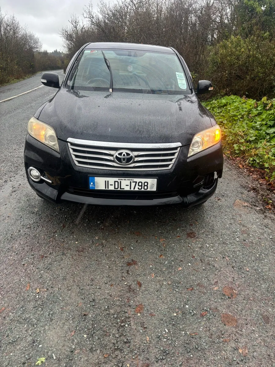 Toyota rav 4 - Image 1