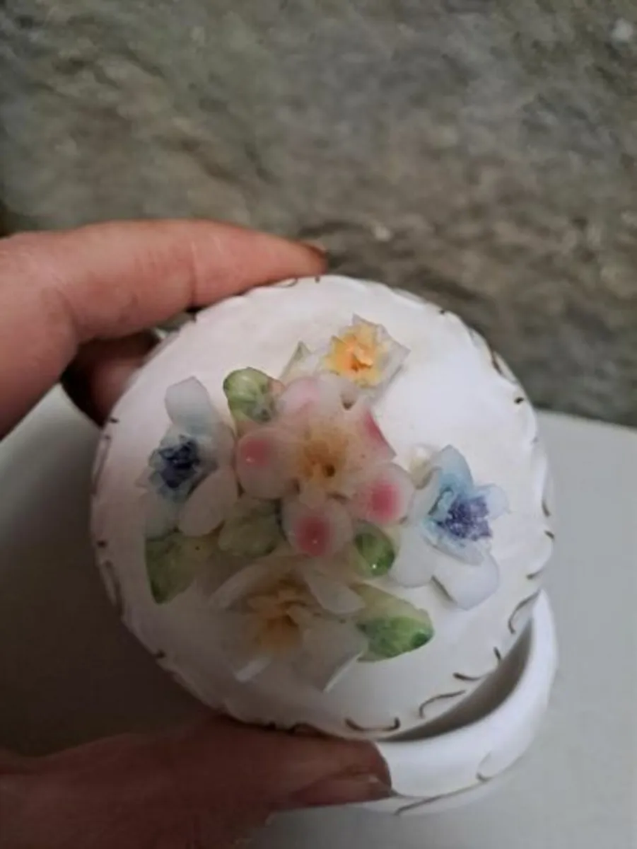 Floral trinket box - Image 2