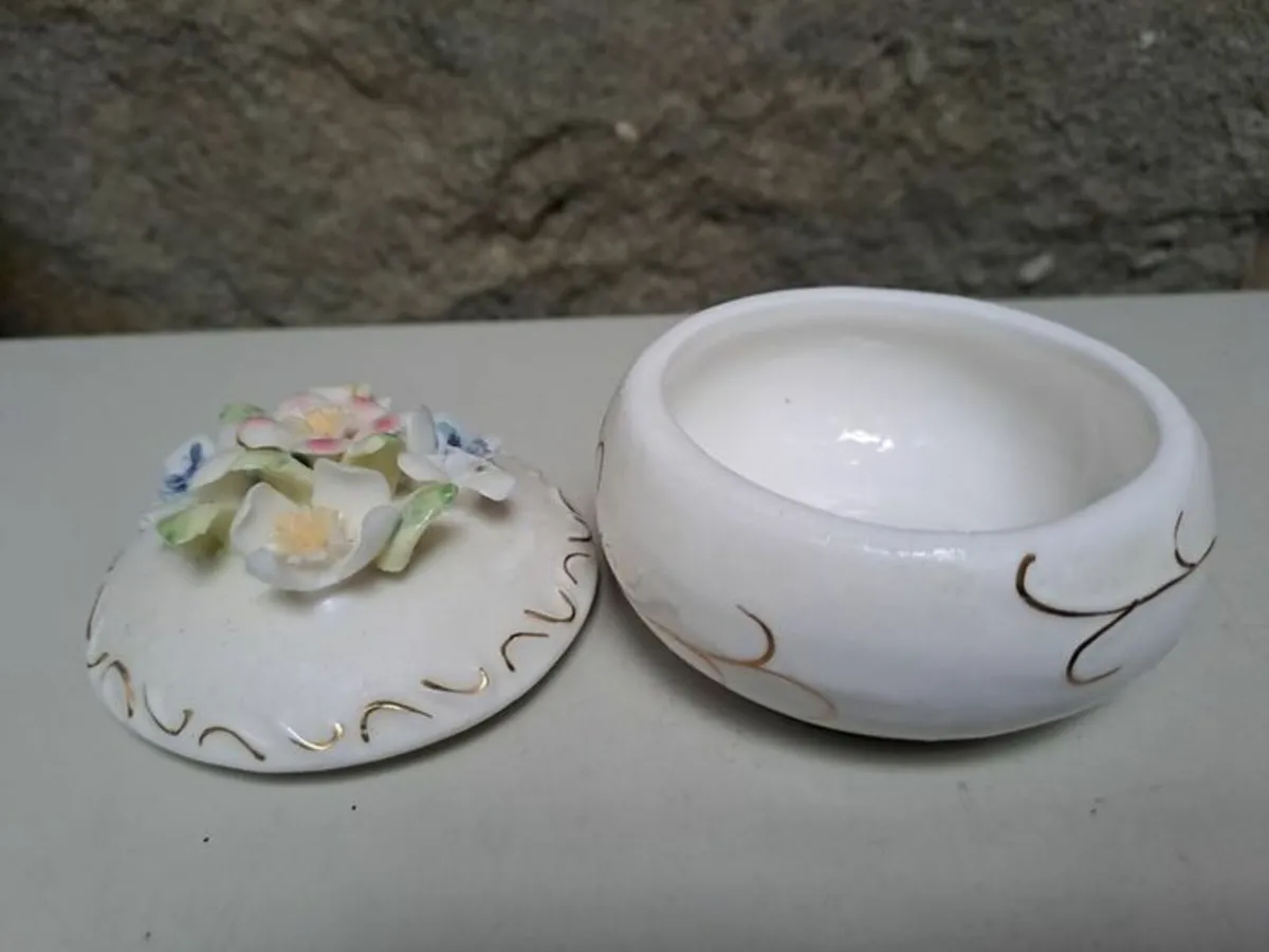 Floral trinket box - Image 3