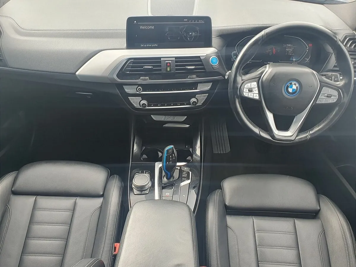 BMW iX3 Premier Edition - Image 4