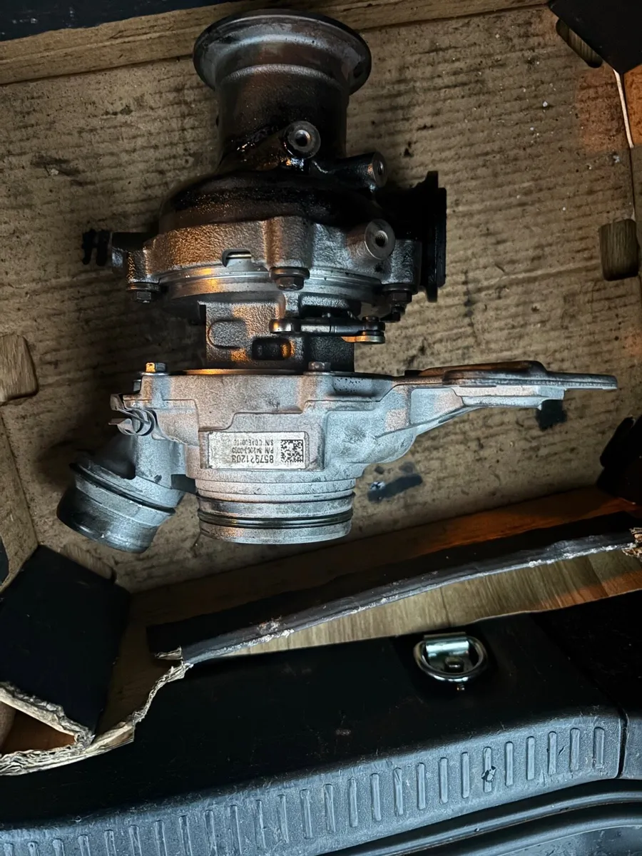 Tour boo bmw x3 - Image 1