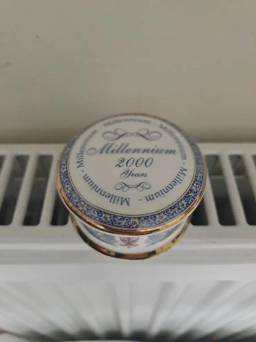 Millennium trinket box - Image 2