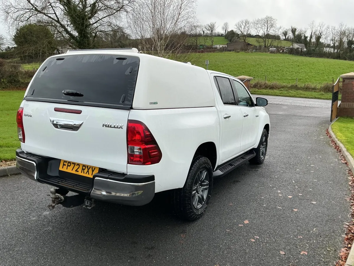Toyota Hilux 2023 - Image 4