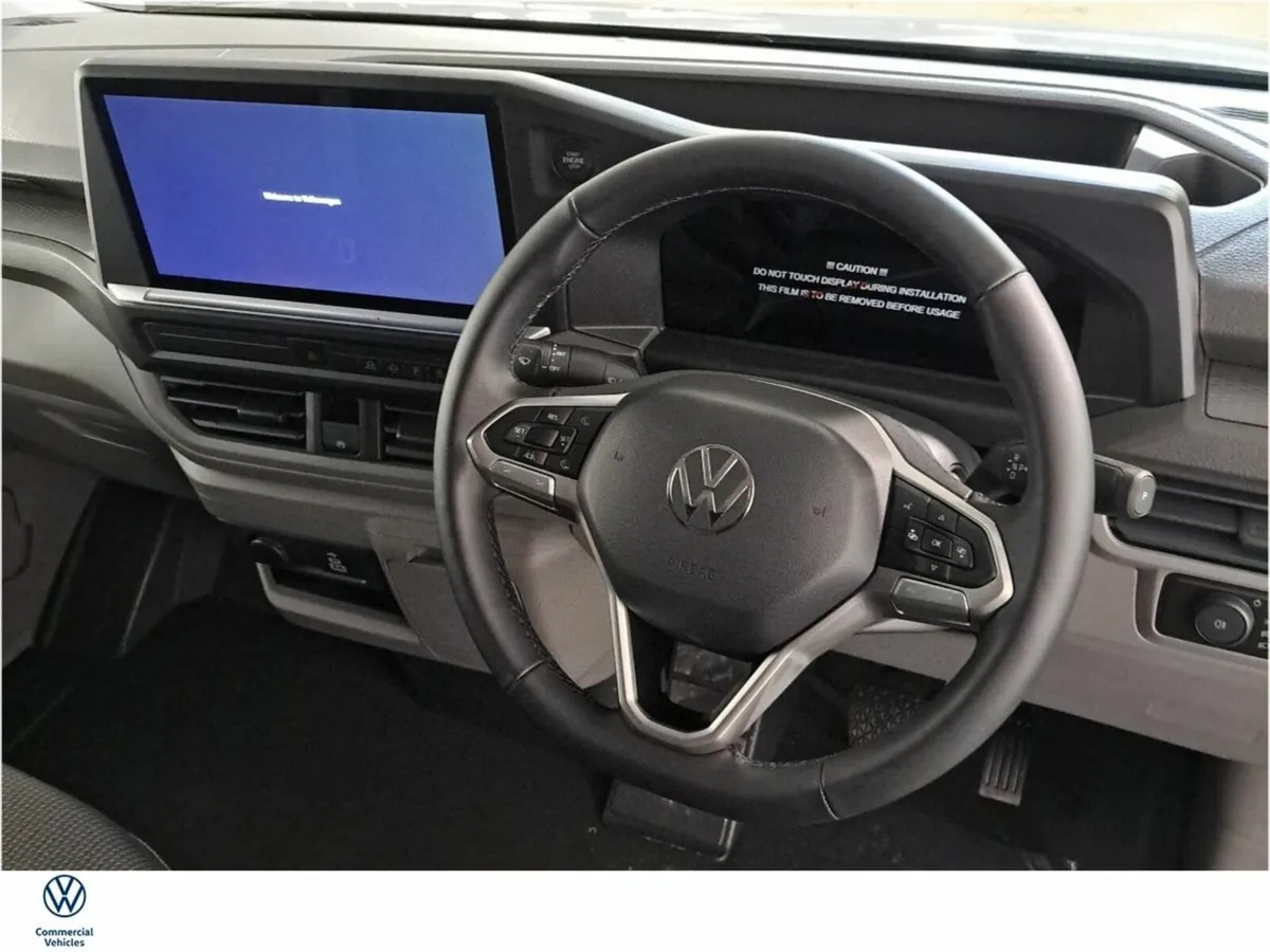 Volkswagen Transporter Trendline 4 Motion - Image 4