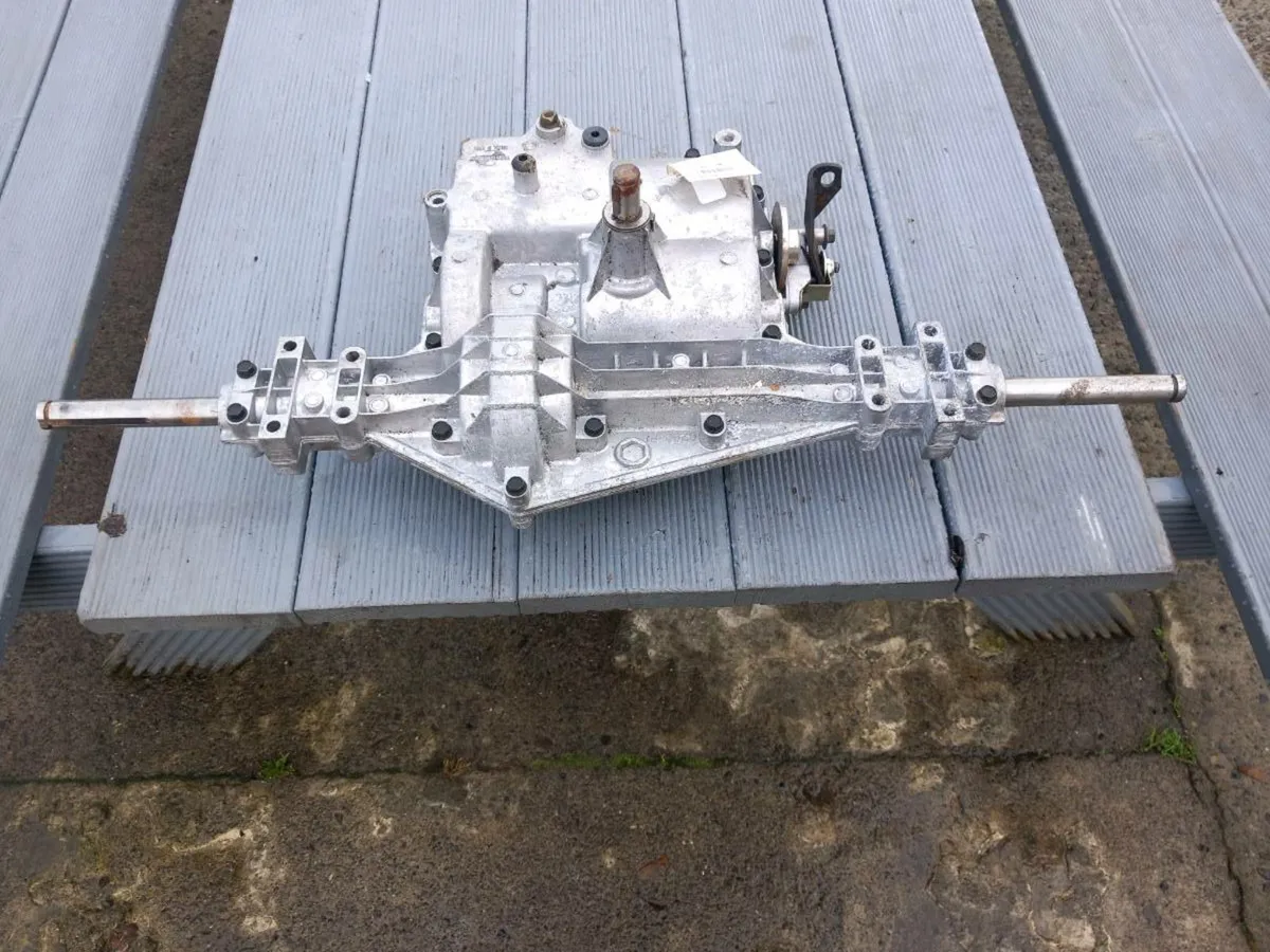 New peerless manual gearboxes for sale - Image 3