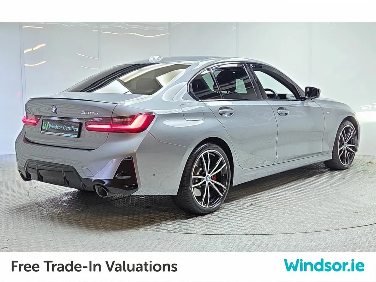 BMW 3-Series 330e M Sport Pro - Image 2