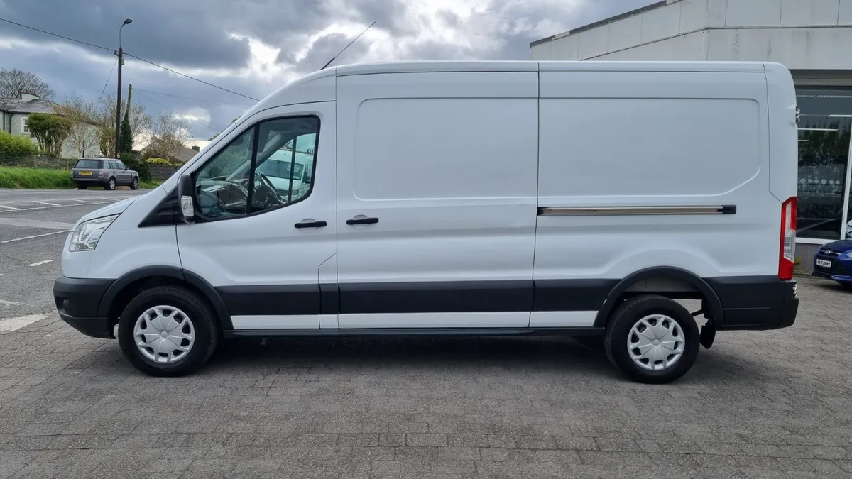 181 TRANSIT L3 H2 RWD TREND 1 OWNER FORD HISTORY - Image 4